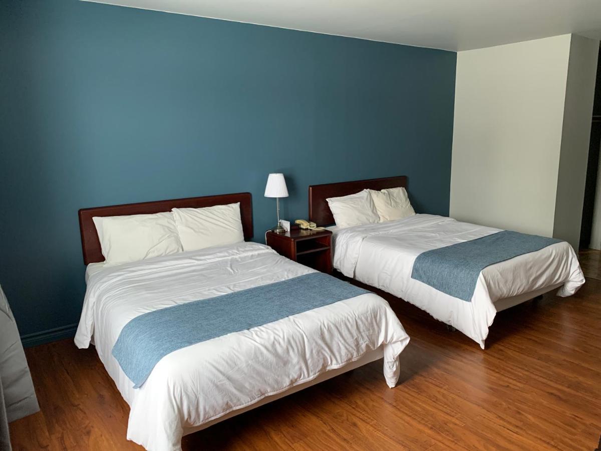 Metabetchouan Motel Le Rond Point מראה חיצוני תמונה